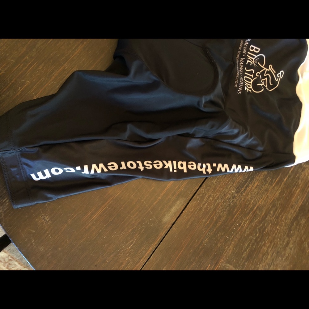 Bontrager Bibs in fair condition/ xl in size / great for spring time rides !!!